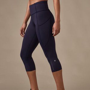 lululemon Fast Free crop 19’ Midnight navy blue size 6 $118